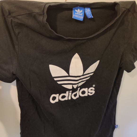 adidas leaf shirt